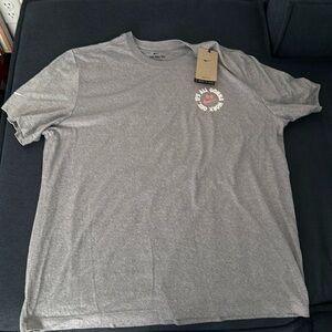 Men’s brand new with tags Nike tshirt